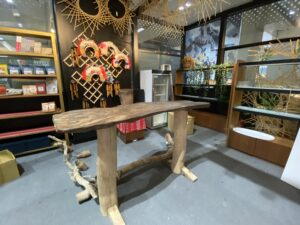 不只是一間商店  